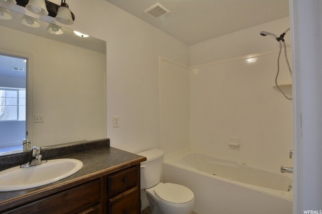 Building Photo - 286 S 810 W