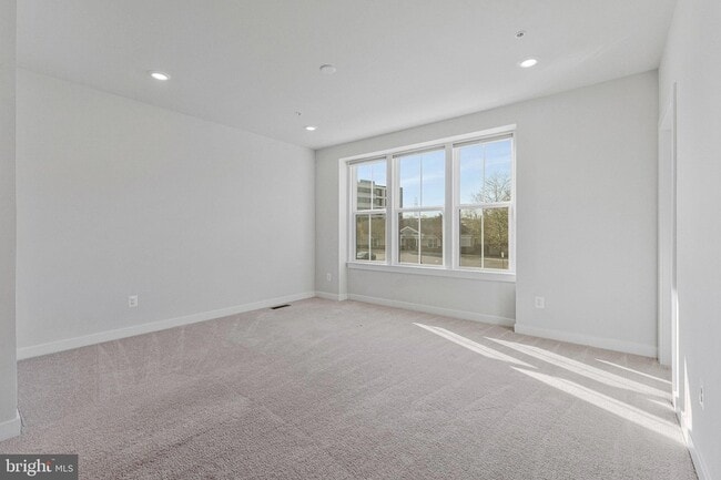 Building Photo - 13270 Woodland Park Rd