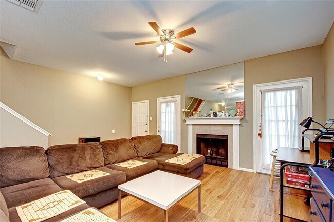 Building Photo - 6000 Reims Rd