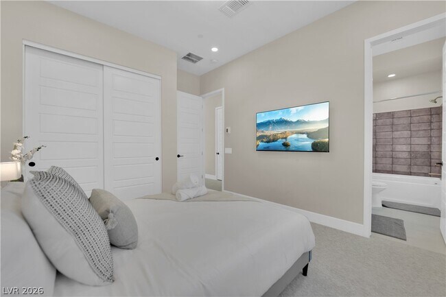 Building Photo - 10663 Stone Ledge Ave