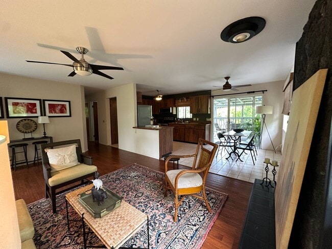 Building Photo - 1bd & 1 1/2 ba Fully Furnished & Move in R...