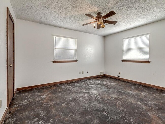 Building Photo - 935 Pendergraft Way