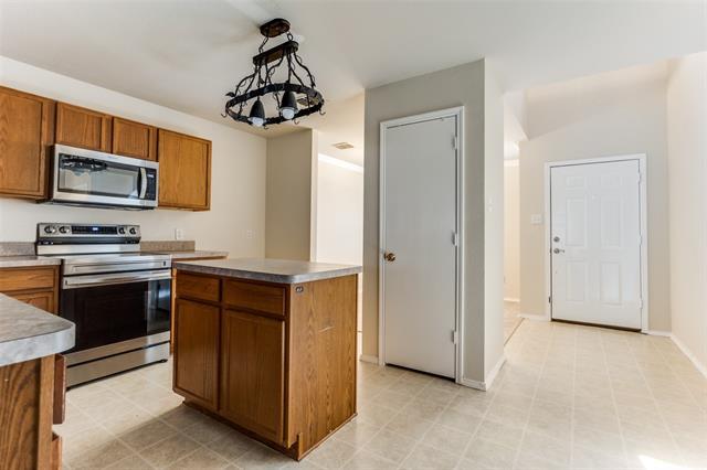 Building Photo - 404 Oxford Dr