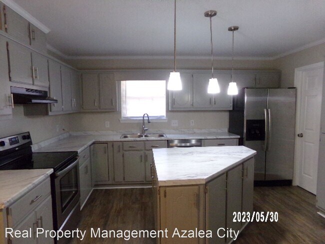 Building Photo - 3 br, 2 bath House - 1155 Richmond Ct