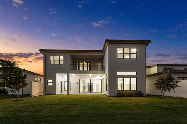 Building Photo - 9516 Riverside Pk Dr