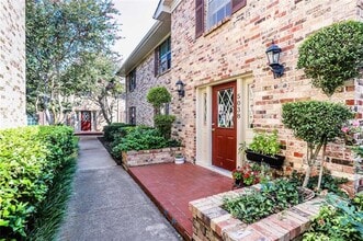 Building Photo - 5038 Matilda St