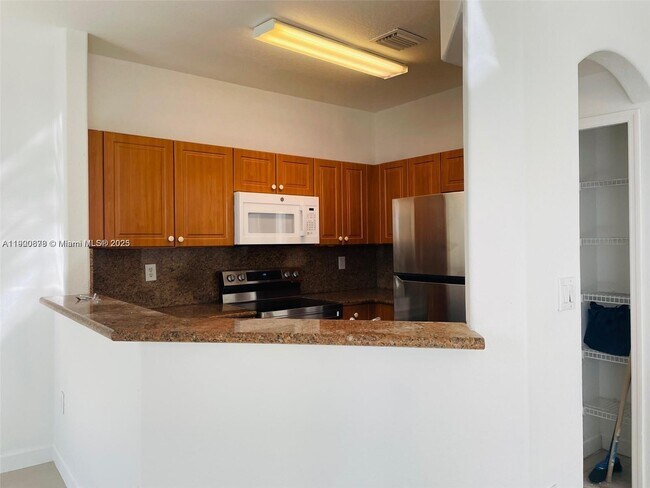 Building Photo - 8048 NW 108th Ct