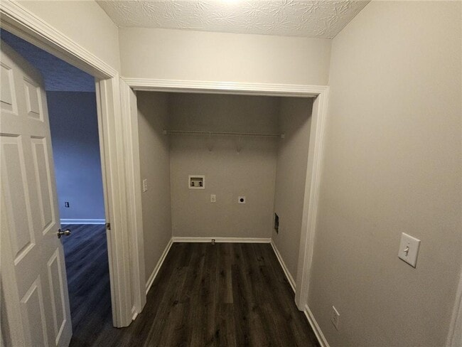 Building Photo - 4115 Magnolia Glen Walk