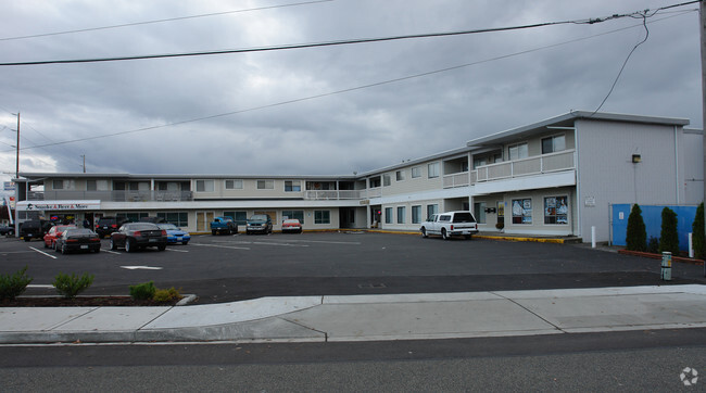 Building Photo - LAK-10506