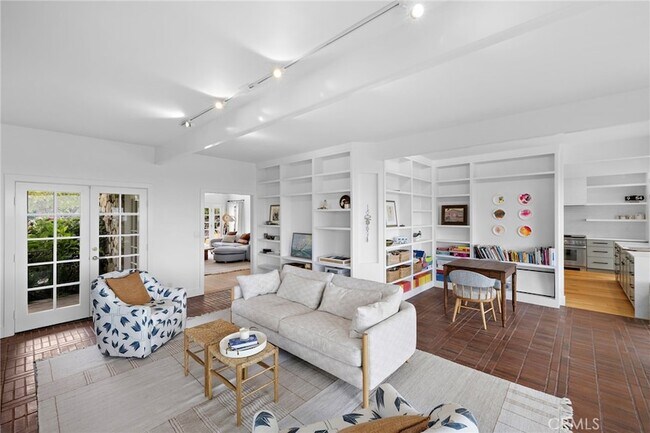Building Photo - 3007 Harbor View Dr