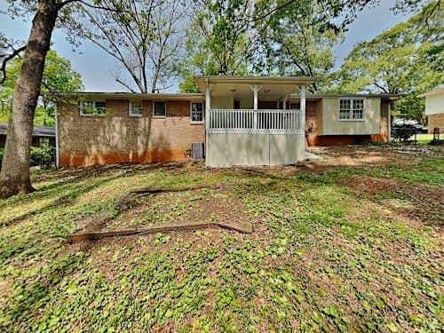 Building Photo - 5676 Crestwood Dr SW