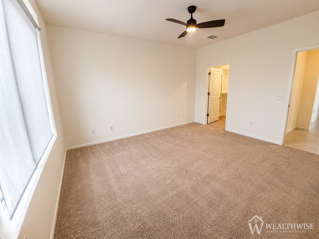 Building Photo - BEAUTIFULLY UPGRADED EXCEPTIONAL HOME WITH MOUNTAIN VIEWS IN SAGUARO HAVEN