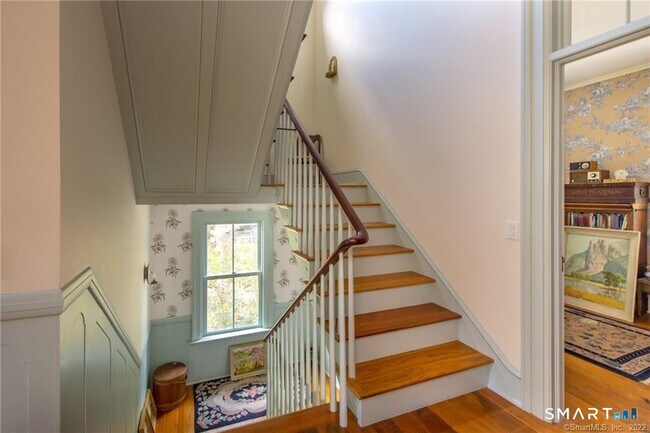 Building Photo - 4 Juniper Ledge Ln