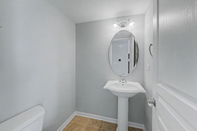 Building Photo - 534 Richard Brown Blvd