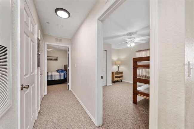 Building Photo - 930 Moonlight Cove Rd