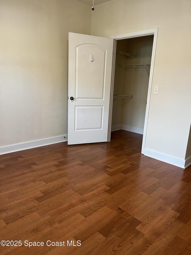 Building Photo - 6461 Borasco Dr