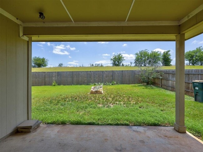 Building Photo - 344 Outfitter Dr