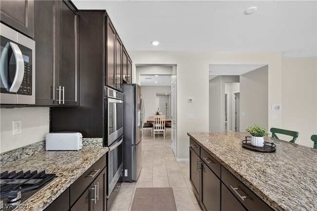 Building Photo - 325 Breve Ct