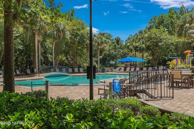 Building Photo - 12301 Kernan Forest Blvd