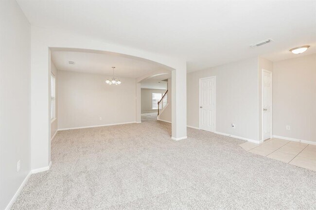 Building Photo - 8319 Loetsch Ridge Way