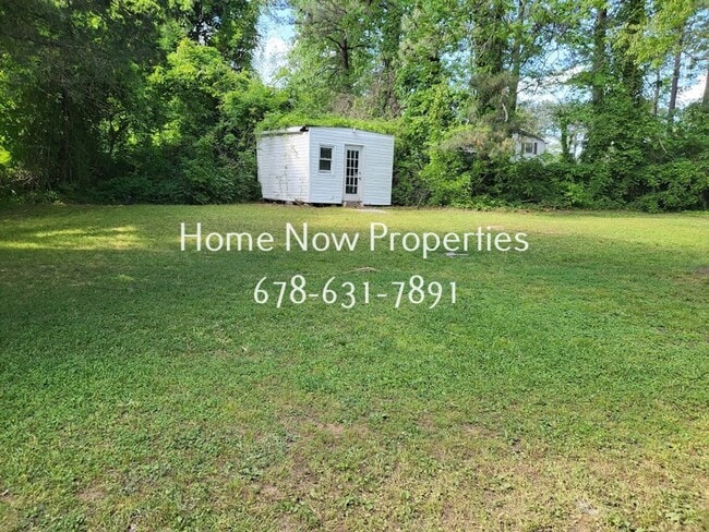Building Photo - 3BR/2BA Home | Huge Private Lot + Deck | F...