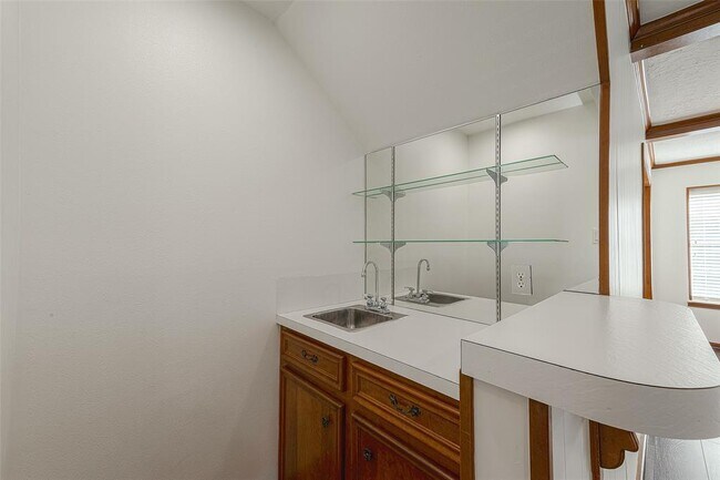Building Photo - 2510 Wind Fall Ln