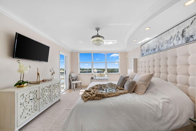 Building Photo - 511 Bayshore Dr