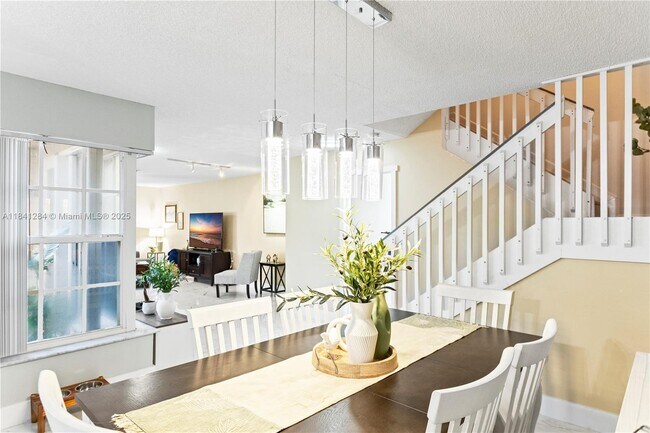 Building Photo - 11085 Neptune Dr