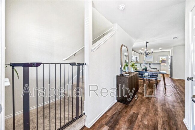 Building Photo - 13907 Anchor Wy