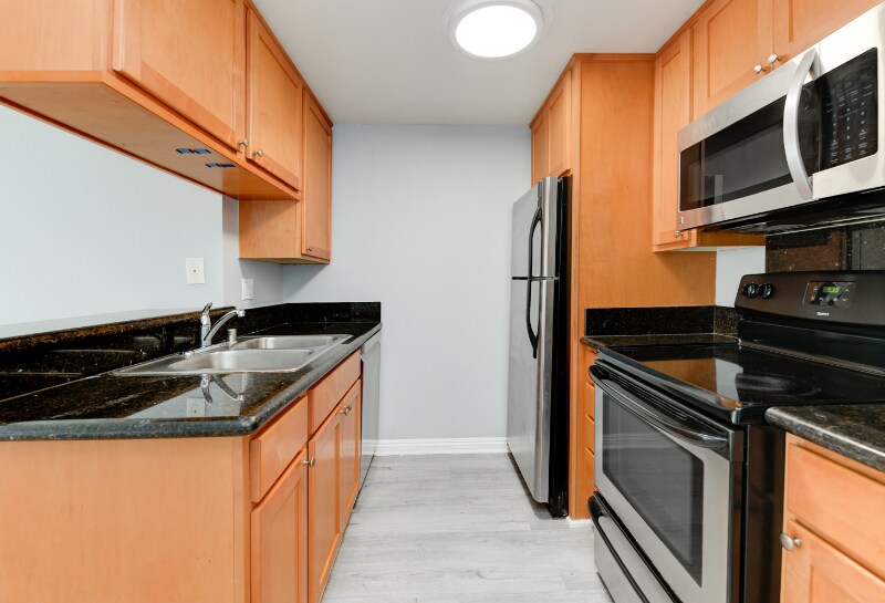 Building Photo - 5540 Lindo Paseo