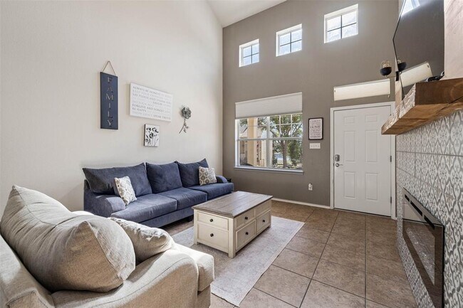 Building Photo - 20980 Waterside Dr