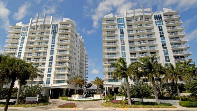 Building Photo - 2821 N Ocean Blvd