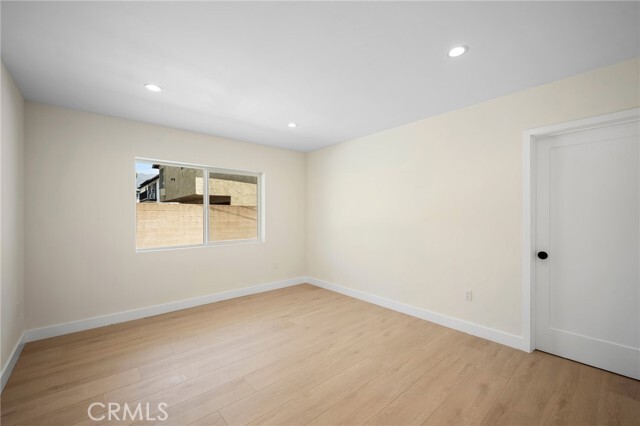 Building Photo - 1009 W Angeleno Ave