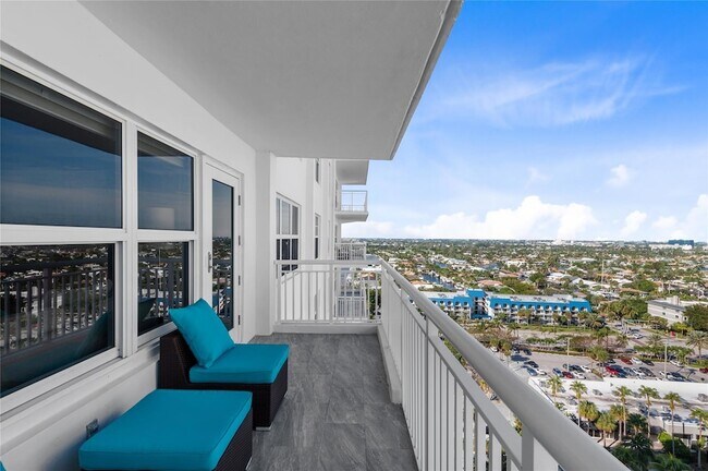 Building Photo - 3850 Galt Ocean Dr