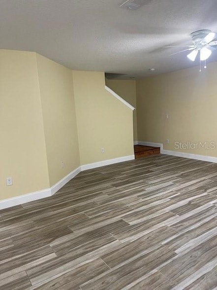 Building Photo - 326 Carina Cir