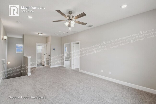 Building Photo - Modern Corner Townhome where Comfort Meets...