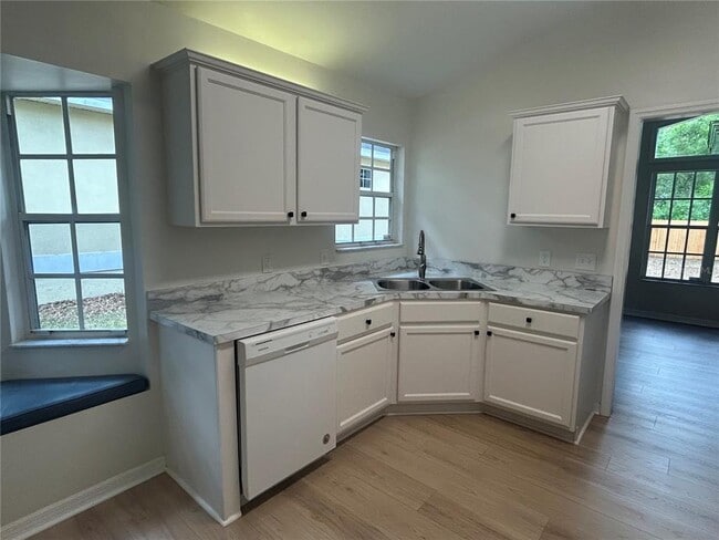 Building Photo - 12244 NW 10th Pl