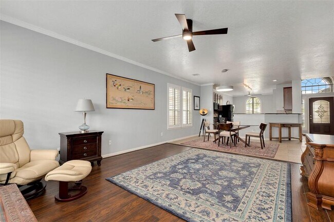 Building Photo - 21731 Sierra Long Dr