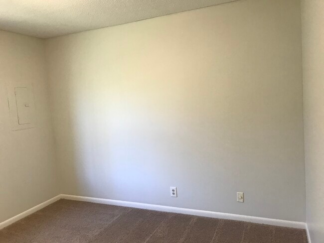 Bedroom 3 - 723 Mercer Dr