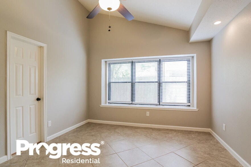 Building Photo - 4210 Hawk Meadow Dr