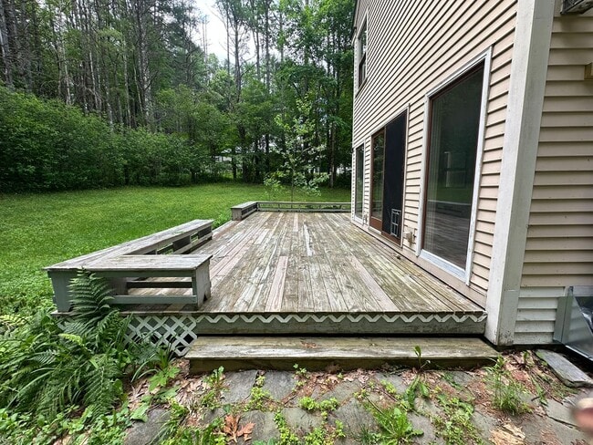 Building Photo - 3 Bedroom 2.5 Bath in Hanover