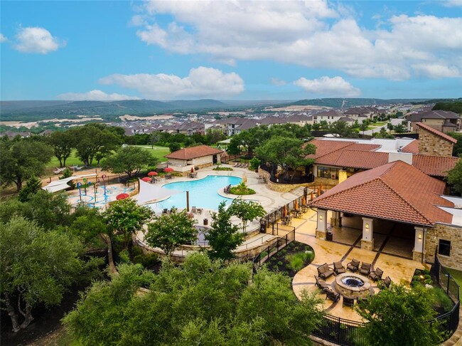 Building Photo - 1953 Varese Path