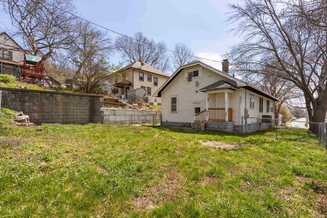 Building Photo - Coming Soon!!