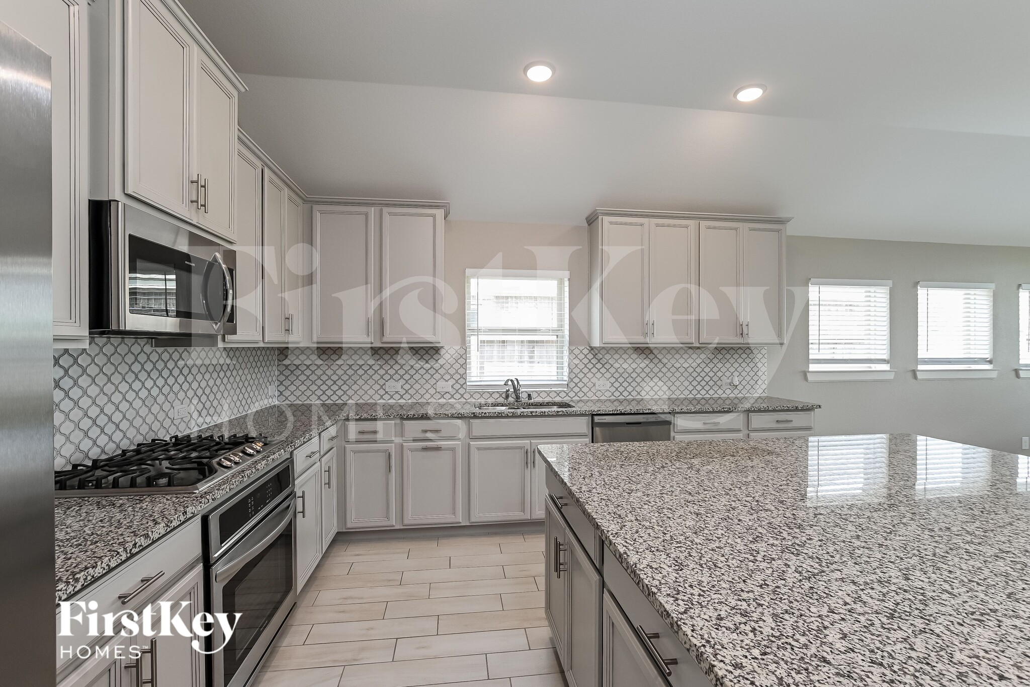 Building Photo - 10327 Armstrong Dr