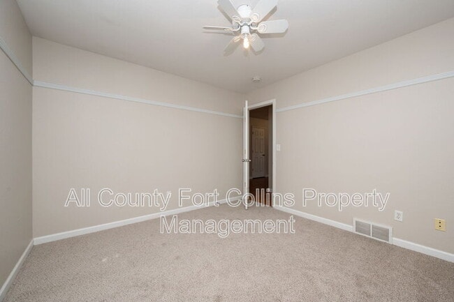 Building Photo - 224 Whitney Bay