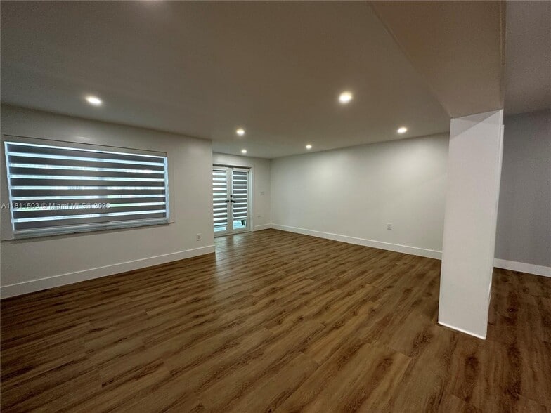 Building Photo - 6080 SW 16th St