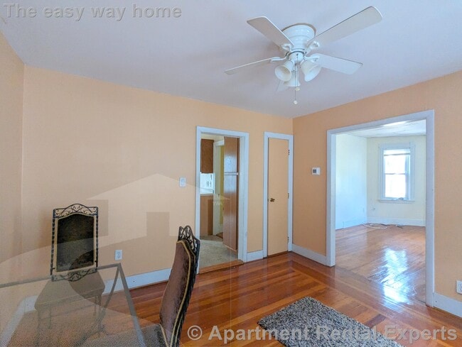 Building Photo - Davis Square 3BR - 8 Mins to T - Dishwasher