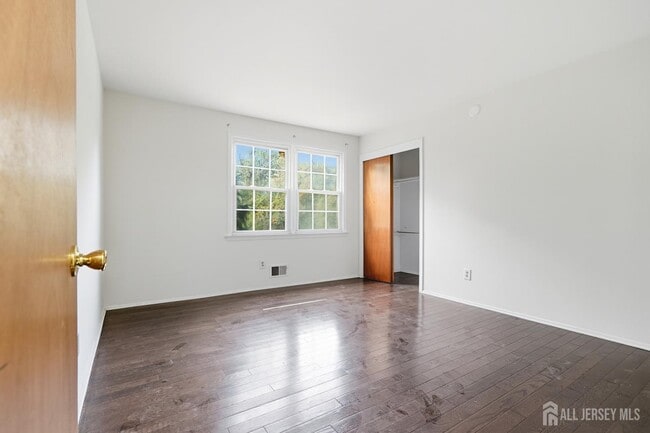 Building Photo - 30 Brookside Rd