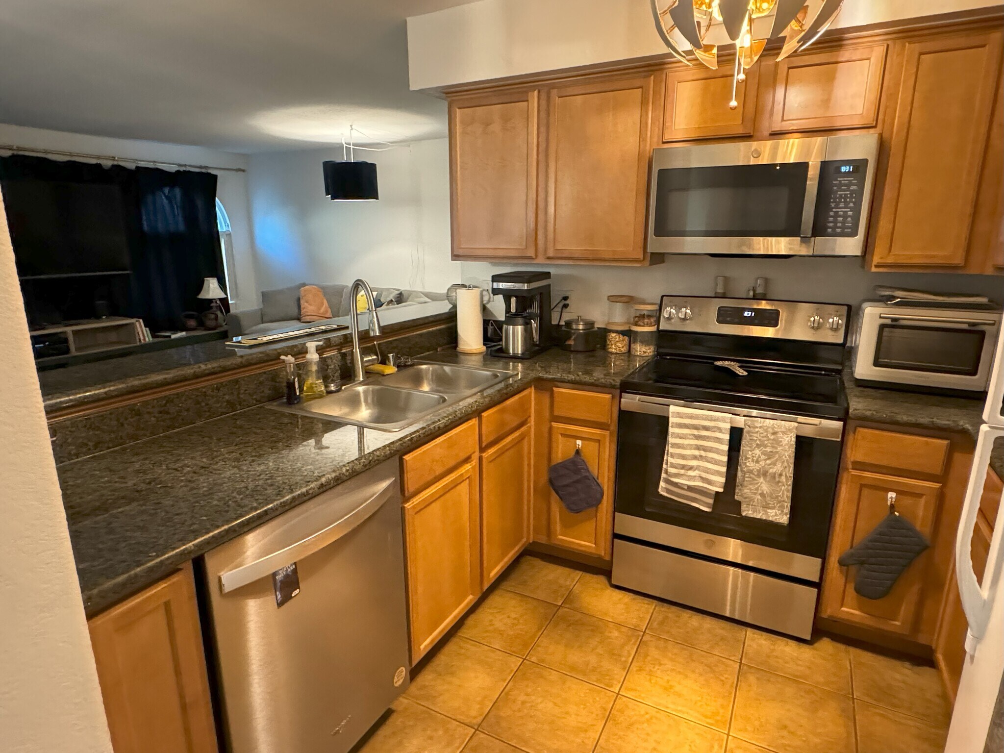 Building Photo - 3145 E Flamingo Rd