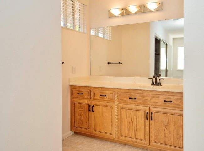 Building Photo - Desirable 3 Bedrooms, 2.5 Bathrooms, 2 Story North Napa Home with Vineyard Views in Springwood De...